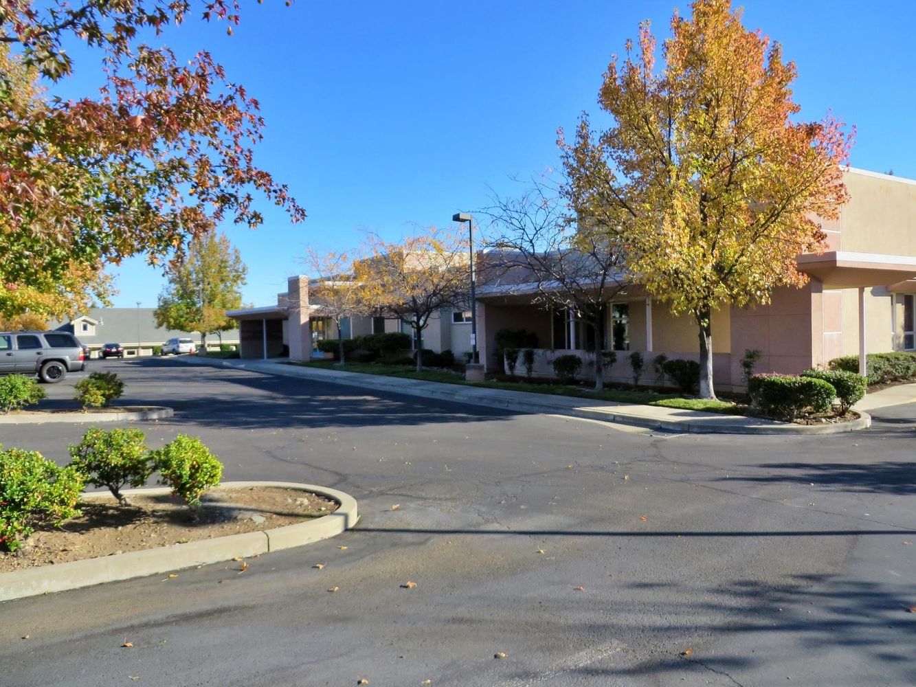 Surgery Center: 2439 Sonoma St, Redding, CA 96001